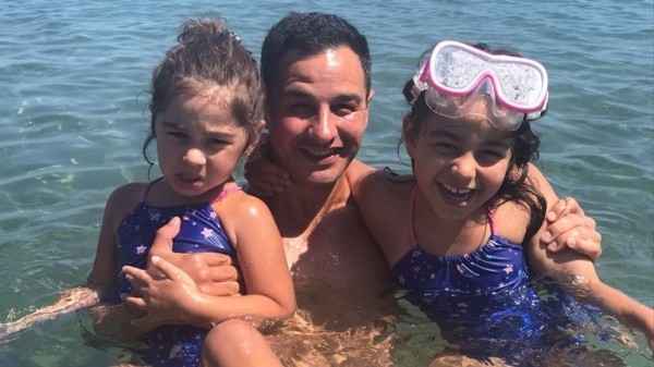 Anger over British Airways pilots' strike as UK family left 'stranded in Cyprus'
 
Anger over British Airways pilots' strike as UK family left 'stranded in Cyprus'