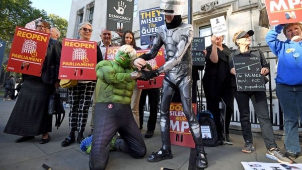 Government lawyer can't rule out PM suspending parliament again
 
Government lawyer can't rule out PM suspending parliament again