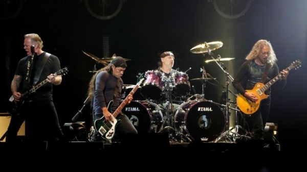 Metallica postpones tour as James Hetfield returns to rehab
 
Metallica postpones tour as James Hetfield returns to rehab