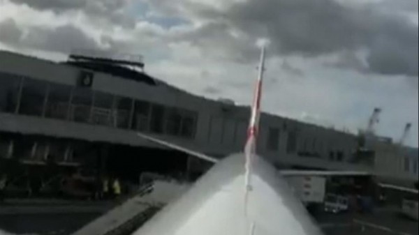 Extinction Rebellion protester climbs on plane at London City Airport
 
Extinction Rebellion protester climbs on plane at London City Airport