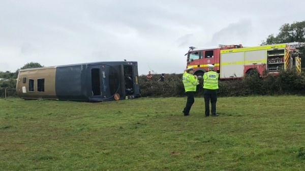 Major incident declared after double-decker bus overturns into field near Totnes, Devon
 
Major incident declared after double-decker bus overturns into field near Totnes, Devon