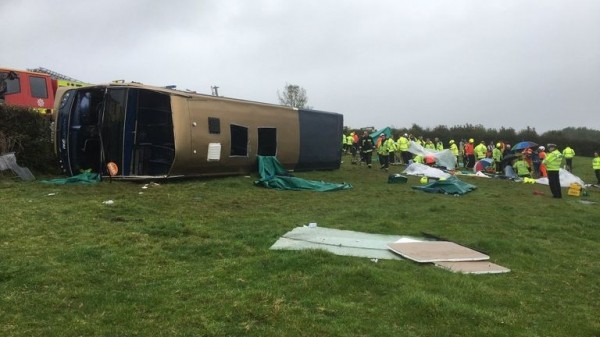 Major incident declared after double-decker bus overturns into field near Totnes, Devon
 
Major incident declared after double-decker bus overturns into field near Totnes, Devon