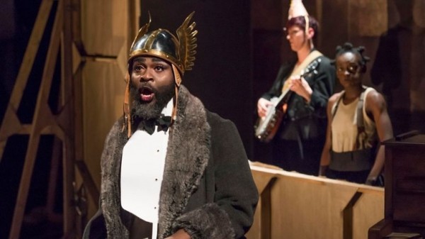 National Theatre cuts ties with Shell over climate change
 
National Theatre cuts ties with Shell over climate change