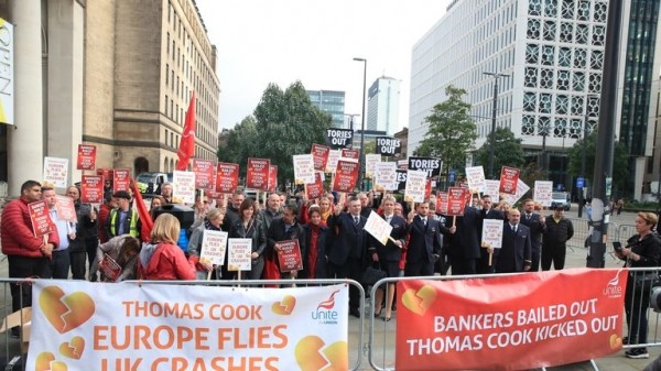 
'Pay us now' - Former Thomas Cook staff demand government support
