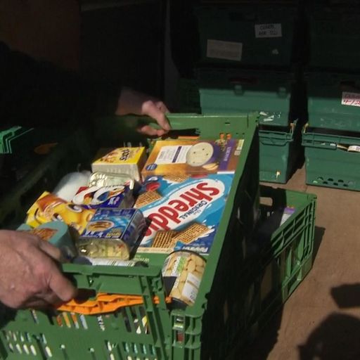 'Selling sex for £5 is the only way I can survive after Universal Credit chaos'
 
'Selling sex for £5 is the only way I can survive after Universal Credit chaos'