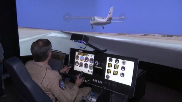 NASA unveils early version of all-electric plane
 
NASA unveils early version of all-electric plane