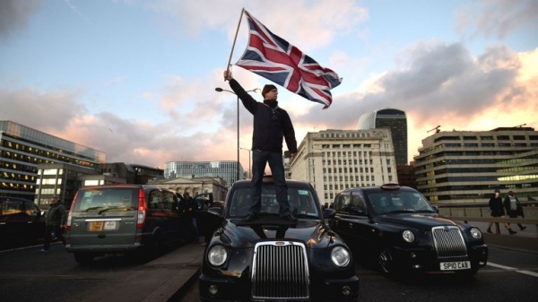 
Uber fights rearguard action as regulators weigh London ban
