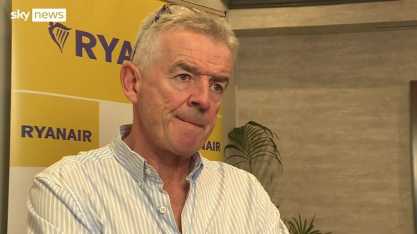 Ryanair boss Michael O'Leary 'happy' to introduce two-drink booze limit on flights Ryanair boss Michael O'Leary 'happy' to introduce two-drink booze limit on flights