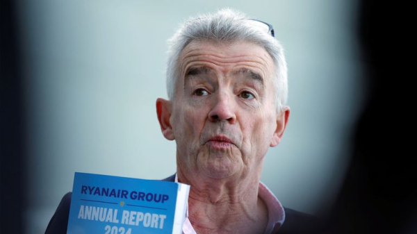 Ryanair boss Michael O'Leary 'happy' to introduce two-drink booze limit on flights Ryanair boss Michael O'Leary 'happy' to introduce two-drink booze limit on flights