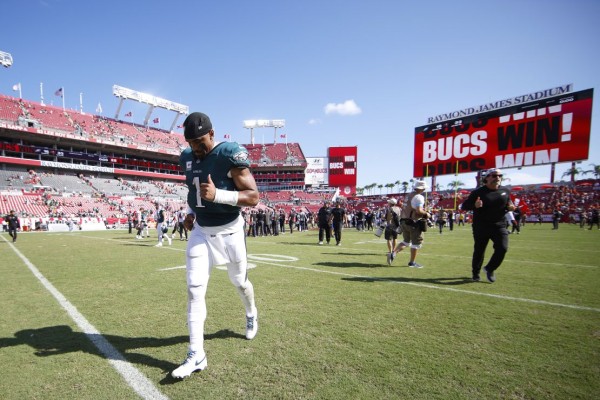 Are the Commanders Super Bowl contenders with star rookie QB? Will injuries catch up with the Chiefs? NFL Week 4 takeaways
 
Are the Commanders Super Bowl contenders with star rookie QB? Will injuries catch up with the Chiefs? NFL Week 4 takeaways