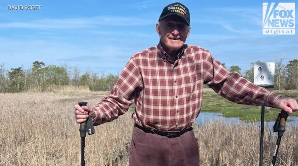 WWII veteran, 95, still works out at local gym every week: 'I'm in control'
