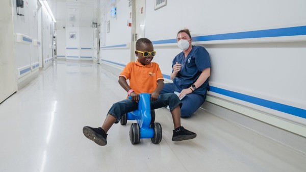 Boy facing blindness gets life-changing eye surgery: ‘Such a blessing’ Boy facing blindness gets life-changing eye surgery: ‘Such a blessing’