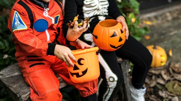 Halloween candy overload: 5 ways to keep kids from overindulging