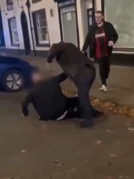Labour Party suspends MP Mike Amesbury after video showed him punching man in street Labour Party suspends MP Mike Amesbury after video showed him punching man in street