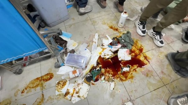 Patients dazed and numb as Israeli raid leaves Gaza hospital in 'catastrophic' state