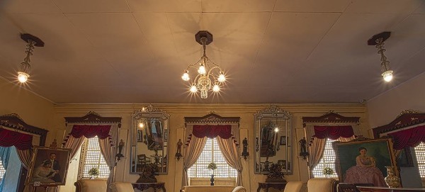 Raising the roof: Building resilience through conserving historic homes in the Philippines
 Raising the roof: Building resilience through conserving historic homes in the Philippines