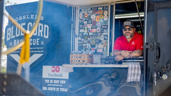 US Army veteran starts successful barbecue business despite health challenges: ‘Very proud’ US Army veteran starts successful barbecue business despite health challenges: ‘Very proud’