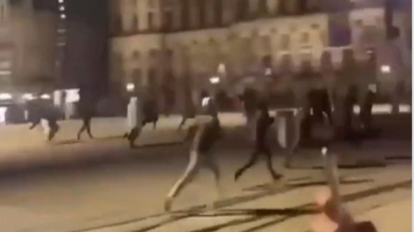 Emergency measures in Amsterdam over attacks on Israeli football fans after Palestinian flags torn down Emergency measures in Amsterdam over attacks on Israeli football fans after Palestinian flags torn down