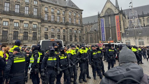 Israel tells citizens not to attend cultural and sports events abroad after Amsterdam violence Israel tells citizens not to attend cultural and sports events abroad after Amsterdam violence