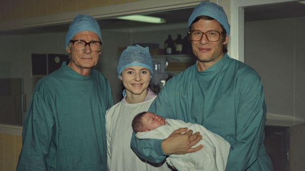 Joy star James Norton on the 'postcode lottery' of IVF - and playing the scientist who was part of creating the first 'test-tube baby' Joy star James Norton on the 'postcode lottery' of IVF - and playing the scientist who was part of creating the first 'test-tube baby'