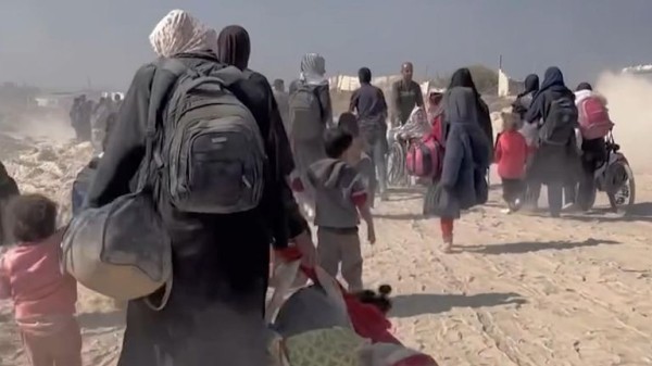 Mass displacement in Gaza with thousands unsure where to go Mass displacement in Gaza with thousands unsure where to go