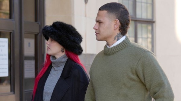 Rapper Slowthai raped two women with friend at after-show party, court hears Rapper Slowthai raped two women with friend at after-show party, court hears