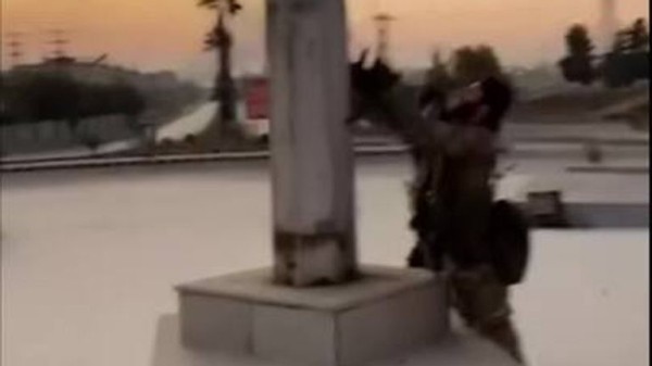 Russian and Syrian jets bomb Aleppo as rebels reportedly capture half of city  Russian and Syrian jets bomb Aleppo as rebels reportedly capture half of city