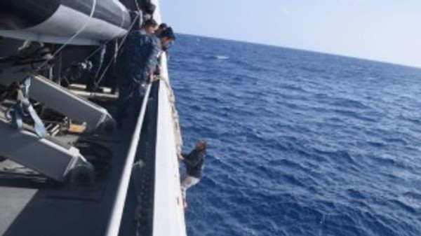 Survivors found and four bodies recovered after tourist boat sank in Red Sea - as search for missing 'intensifies' Survivors found and four bodies recovered after tourist boat sank in Red Sea - as search for missing 'intensifies'