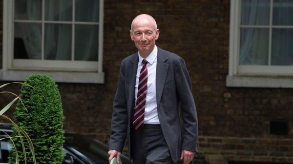 UK in AI arms race with Russia as Putin 'wants destruction', minister to warn