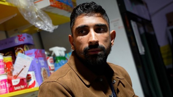 'We need help': Workers say shoplifting is ‘out of control’ as brazen thefts explode 'We need help': Workers say shoplifting is ‘out of control’ as brazen thefts explode
