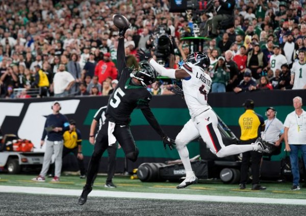 A social media mishap and a return to an old team: Five things to look out for in Week 14 of the NFL season
 
A social media mishap and a return to an old team: Five things to look out for in Week 14 of the NFL season