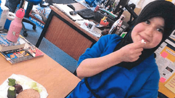 Father and stepmother of 10-year-old Sara Sharif found guilty of her murder at Surrey home Father and stepmother of 10-year-old Sara Sharif found guilty of her murder at Surrey home