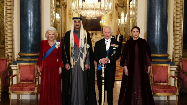 King hosts Qatari ruler at state banquet - with David Beckham sat next to Kemi Badenoch King hosts Qatari ruler at state banquet - with David Beckham sat next to Kemi Badenoch