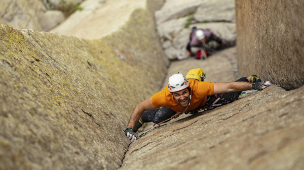 ‘Giving fate the middle finger’: How blind climber Jesse Dufton scaled a 500-foot monolith
 
‘Giving fate the middle finger’: How blind climber Jesse Dufton scaled a 500-foot monolith