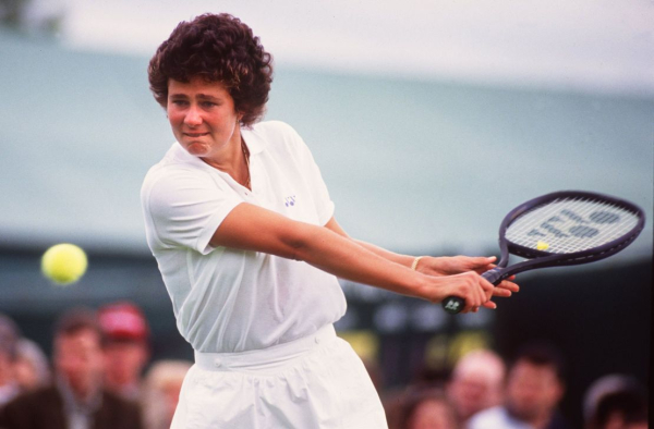 
Pam Shriver says ‘most’ of her grand slam trophies were stolen while at hotel during wildfire evacuation

