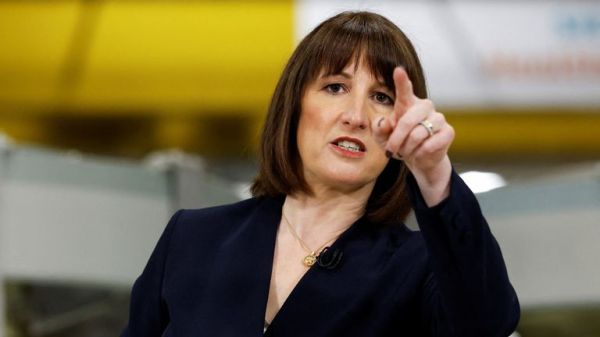 Chancellor Rachel Reeves announces backing for third Heathrow runway Chancellor Rachel Reeves announces backing for third Heathrow runway