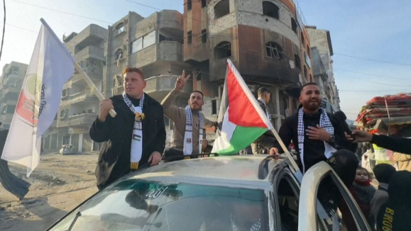 First hostages released by Hamas to the Red Cross, British-Israeli expected among them First hostages released by Hamas to the Red Cross, British-Israeli expected among them