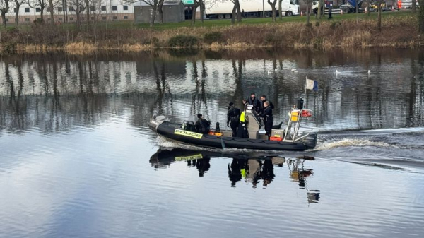 Missing sisters in Aberdeen made earlier visit to same bridge where they were last seen, CCTV shows Missing sisters in Aberdeen made earlier visit to same bridge where they were last seen, CCTV shows