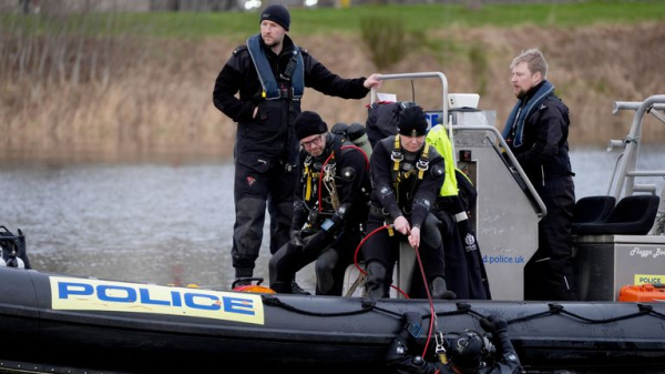 Missing sisters in Aberdeen made earlier visit to same bridge where they were last seen, CCTV shows Missing sisters in Aberdeen made earlier visit to same bridge where they were last seen, CCTV shows