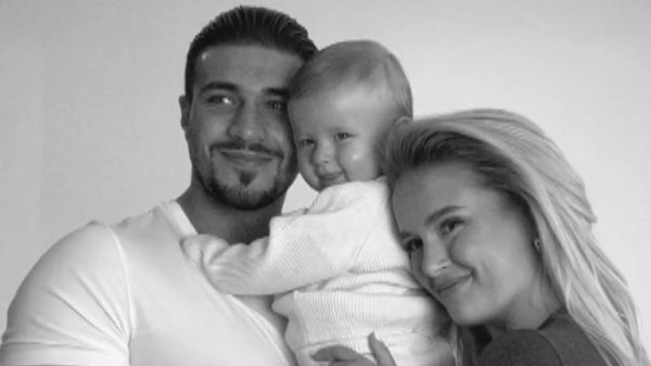Molly-Mae Hague: New documentary will 'answer a lot of questions' about Tommy Fury split Molly-Mae Hague: New documentary will 'answer a lot of questions' about Tommy Fury split