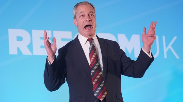 Nigel Farage says he 'can't be pushed or bullied' after Elon Musk said Reform needs new leader Nigel Farage says he 'can't be pushed or bullied' after Elon Musk said Reform needs new leader