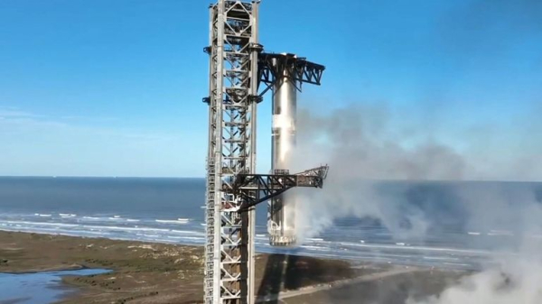 SpaceX Starship rocket 'lost' minutes after booster was caught on the ground  SpaceX Starship rocket 'lost' minutes after booster was caught on the ground