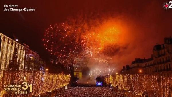 UK bursts into 2025 with spectacular fireworks display as world parties into New Year UK bursts into 2025 with spectacular fireworks display as world parties into New Year