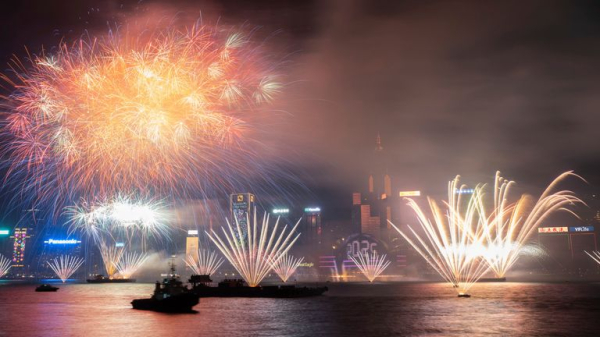 UK bursts into 2025 with spectacular fireworks display as world parties into New Year UK bursts into 2025 with spectacular fireworks display as world parties into New Year