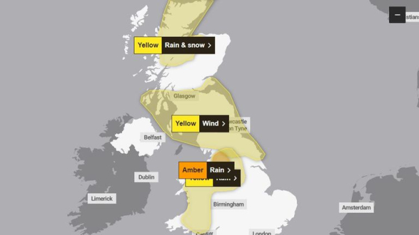 UK weather: Fresh amber warning for rain into New Year's Day as wind and downpours cancel celebrations UK weather: Fresh amber warning for rain into New Year's Day as wind and downpours cancel celebrations