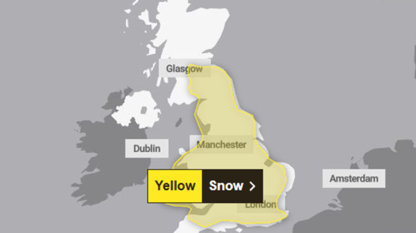 UK weather: Three-day snow warning issued for large parts of country - as 'major incident' declared amid flooding UK weather: Three-day snow warning issued for large parts of country - as 'major incident' declared amid flooding
