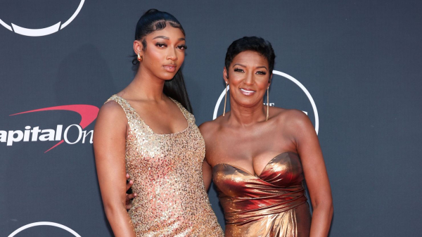 WNBA star Angel Reese surprises her mother by paying off her mortgage as a birthday present
 
WNBA star Angel Reese surprises her mother by paying off her mortgage as a birthday present