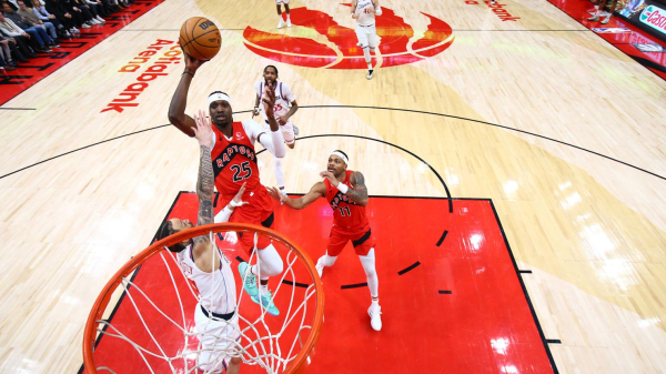 Toronto Raptors fans continue trend of booing the US national anthem after Donald Trump imposes tariffs on Canada
 
Toronto Raptors fans continue trend of booing the US national anthem after Donald Trump imposes tariffs on Canada