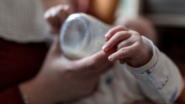 Baby formula prices and branding leading to 'poor outcomes' for parents, watchdog says  Baby formula prices and branding leading to 'poor outcomes' for parents, watchdog says