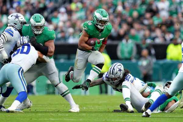 How a historic season from the ‘best running back to ever play this game’ led the Philadelphia Eagles to the Super Bowl
 
How a historic season from the ‘best running back to ever play this game’ led the Philadelphia Eagles to the Super Bowl